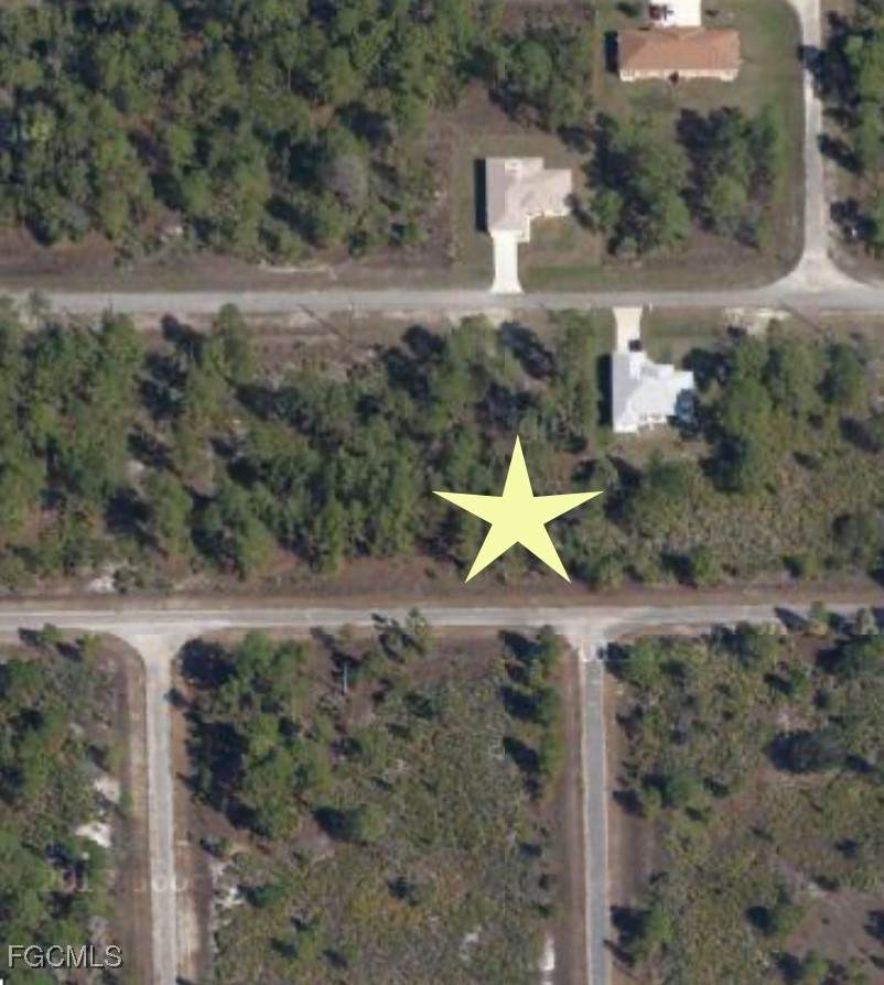 334 Sapphire Street - Photo 1