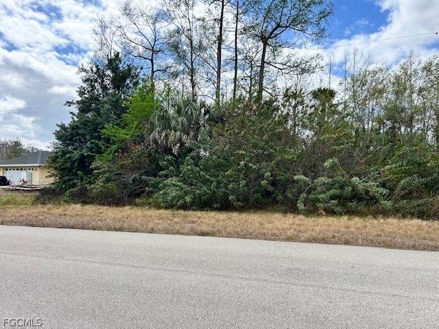 459 Greenbriar Boulevard - Photo 1