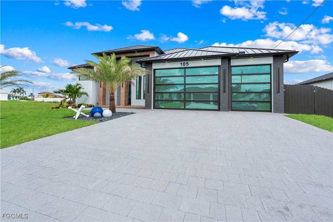 105 33rd Place - Photo 1