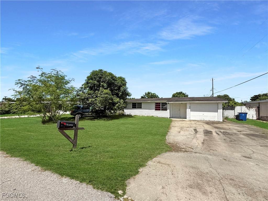 2189 Barry Drive - Photo 1