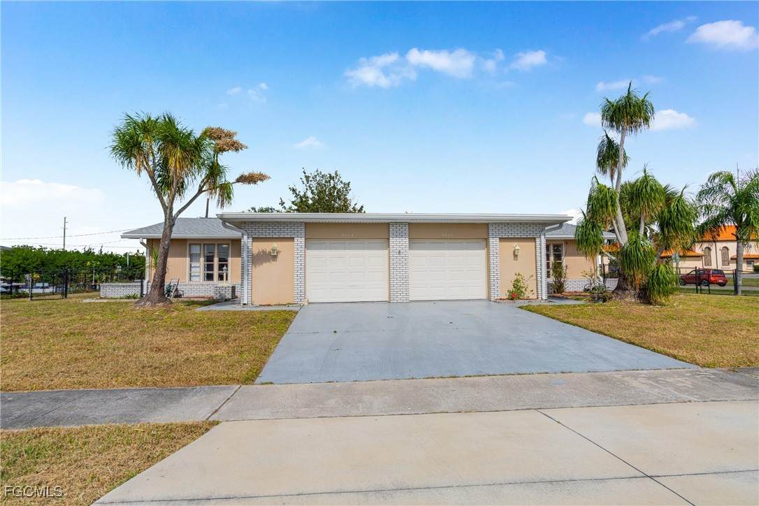 6004 Deming Avenue - Photo 1