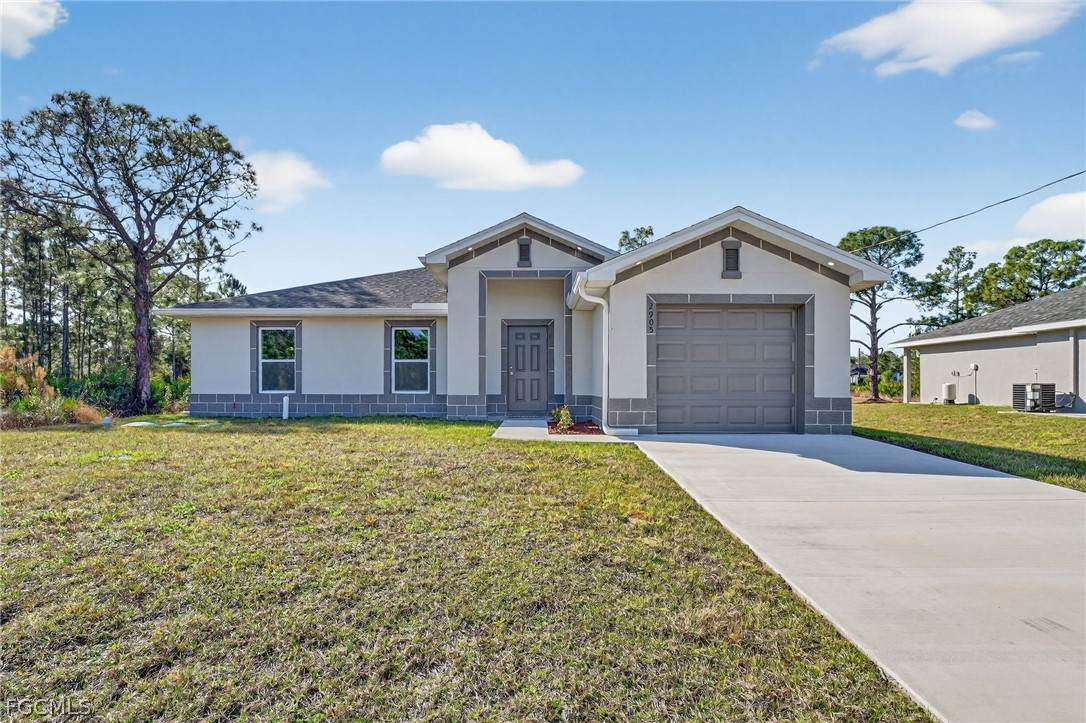 2907 38th Street - Photo 1