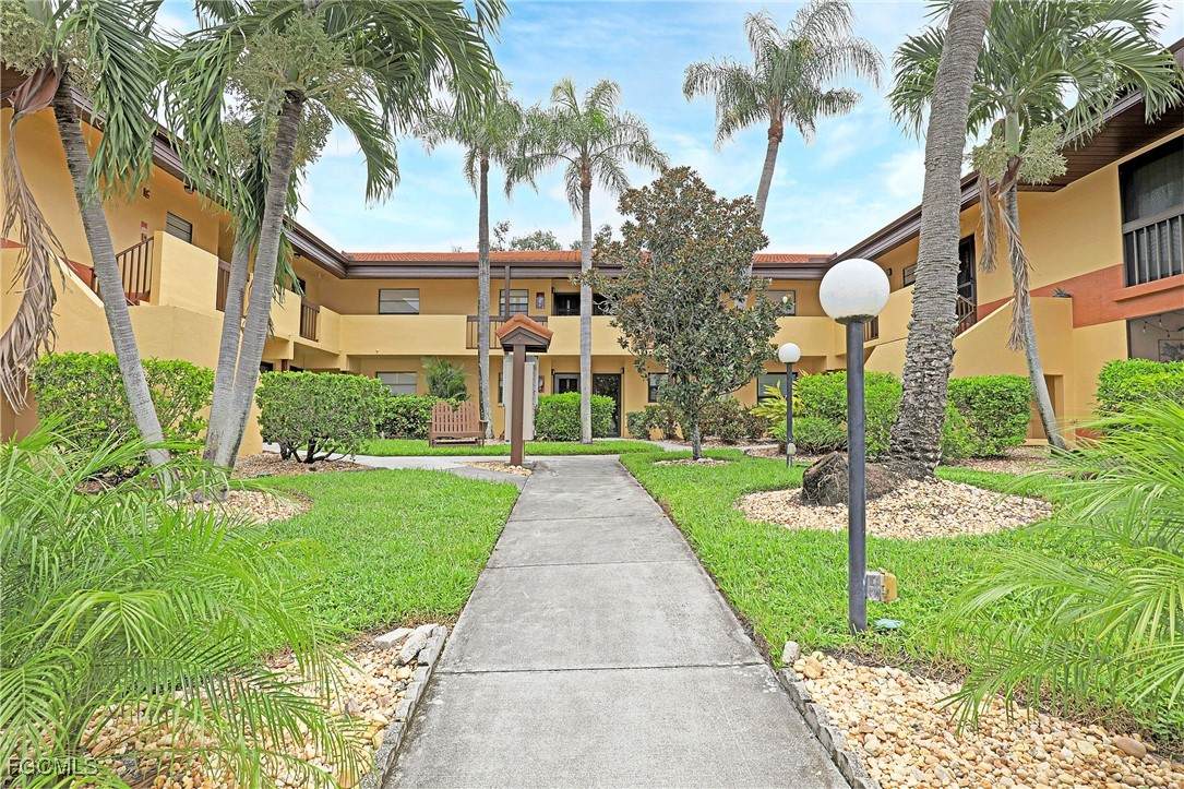 6120 Whiskey Creek Drive - Photo 1