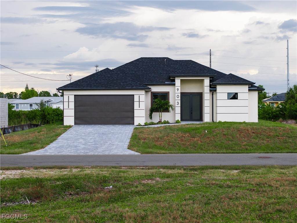 903 23rd Street - Photo 1