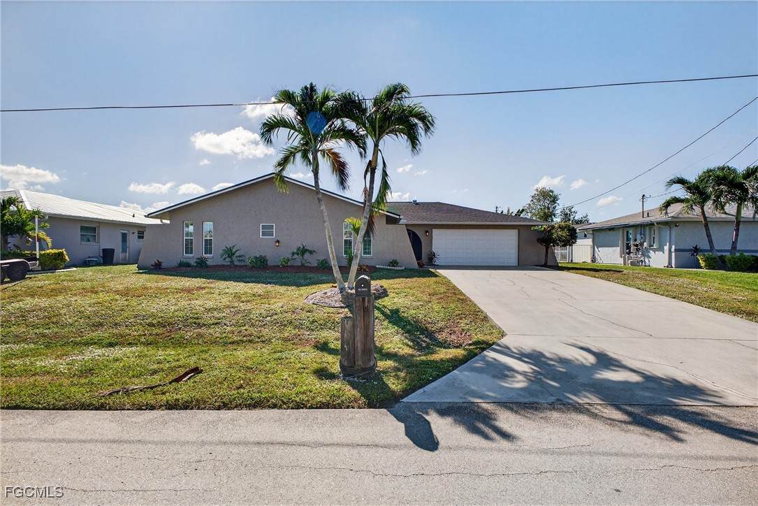1038 30th Street - Photo 1
