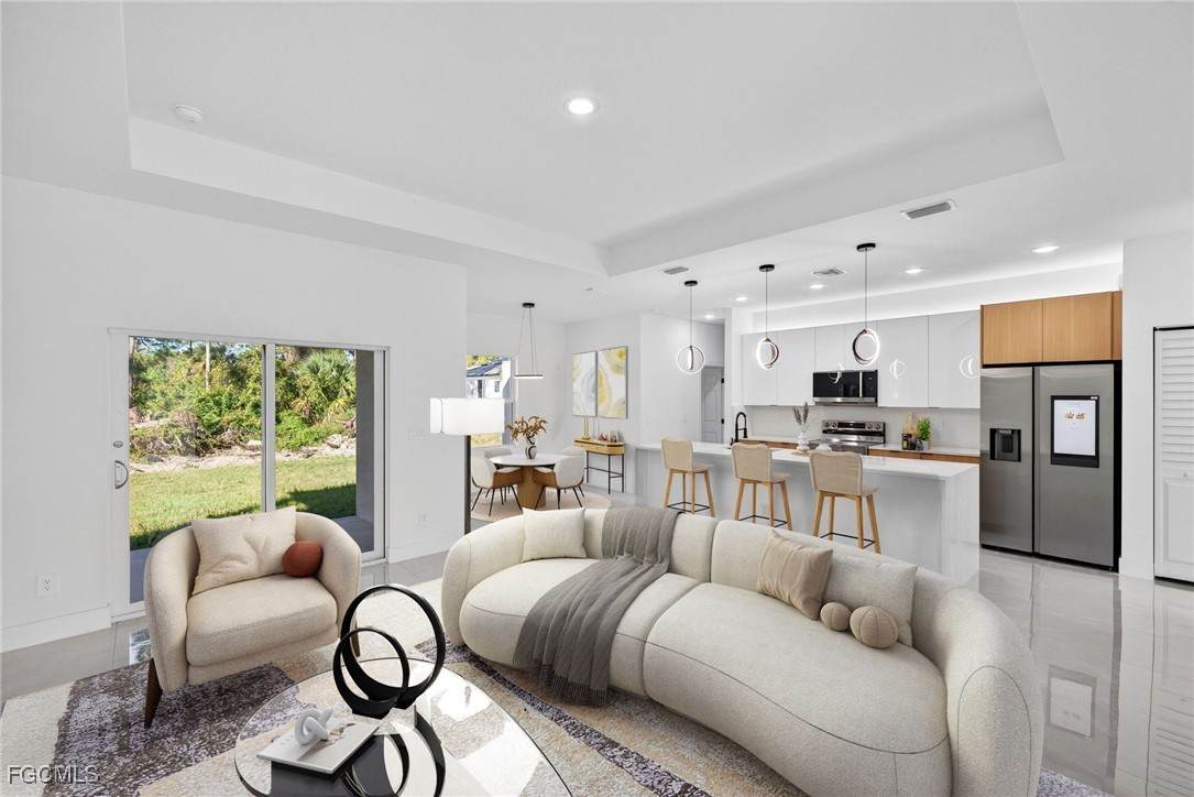 220 Lomax Avenue - Photo 1