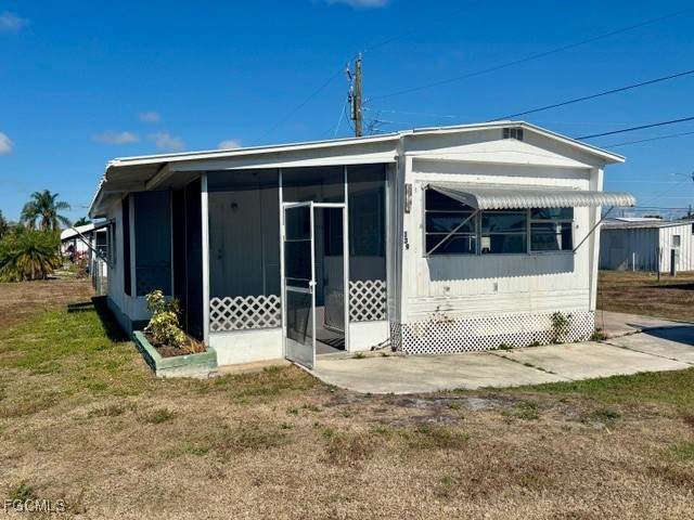139 Amber Avenue - Photo 1