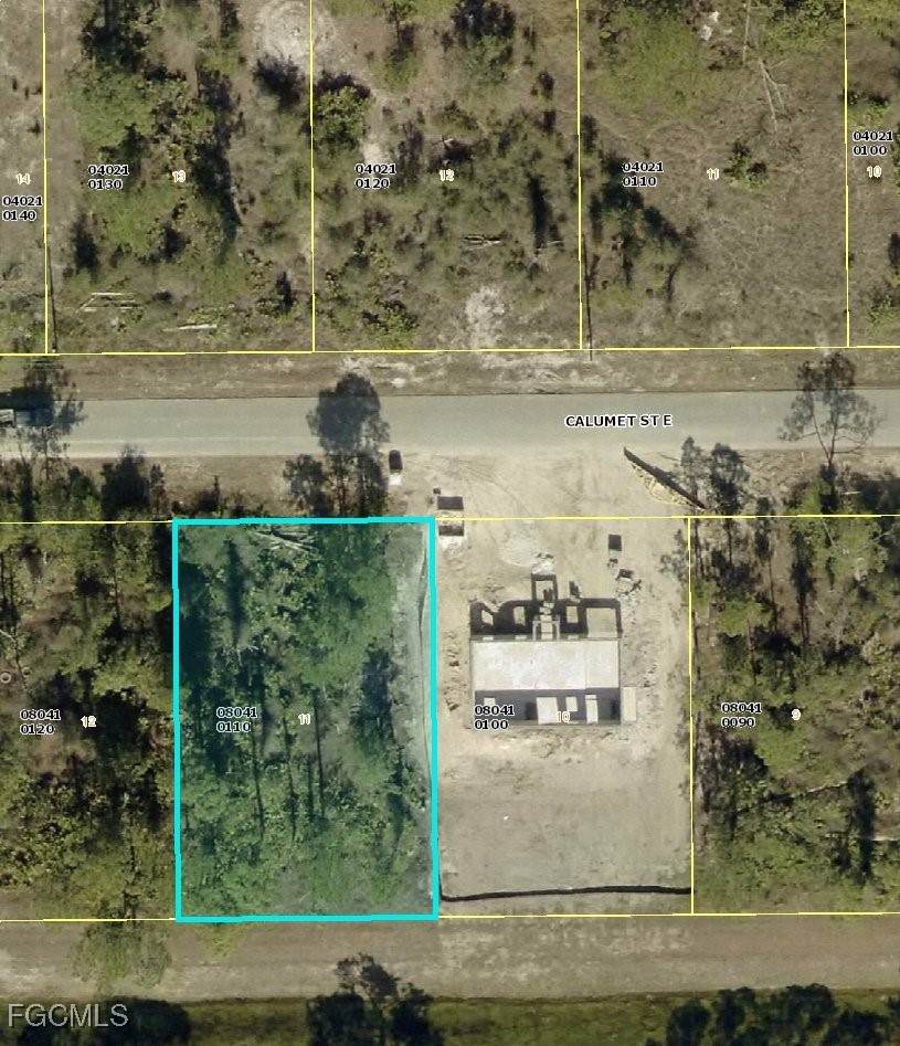 852 Calumet Street - Photo 1