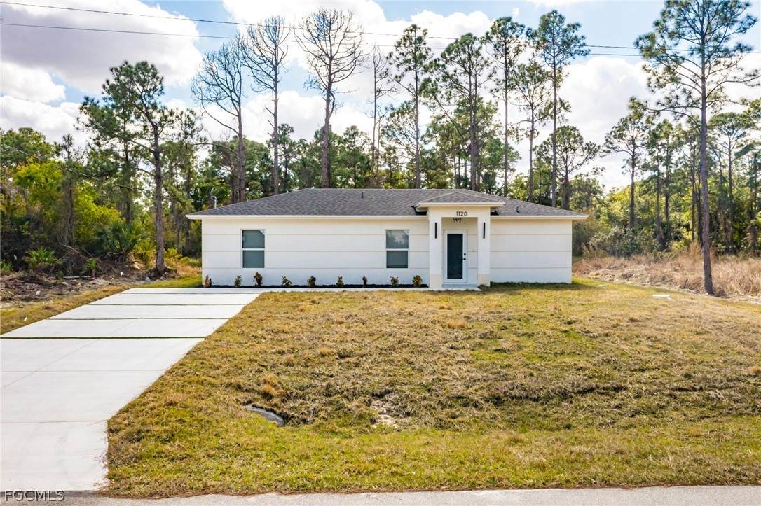 1120 Ravenswood Street - Photo 1