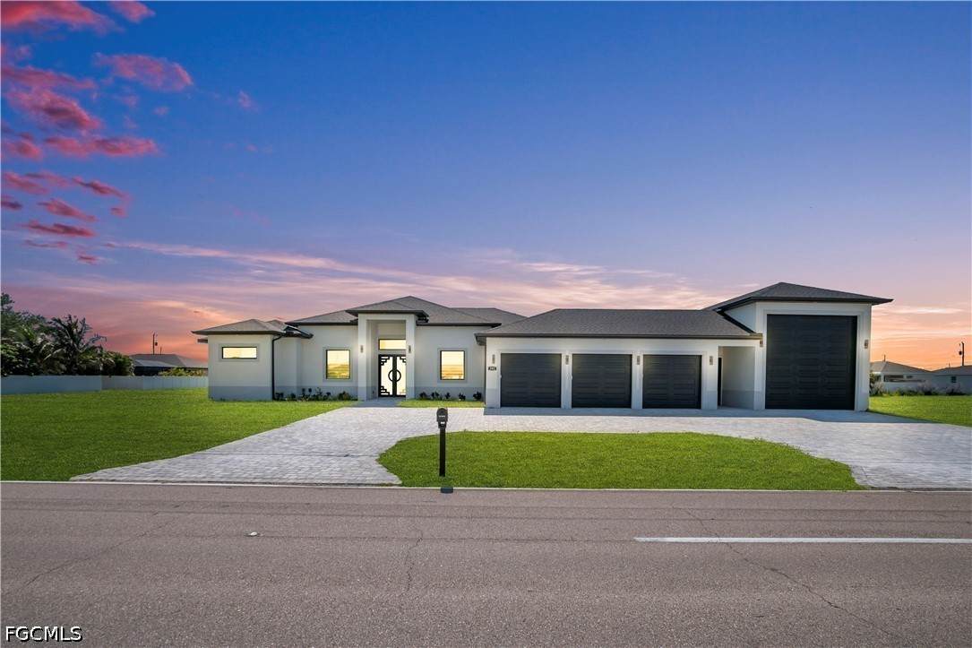 302 El Dorado Boulevard - Photo 1