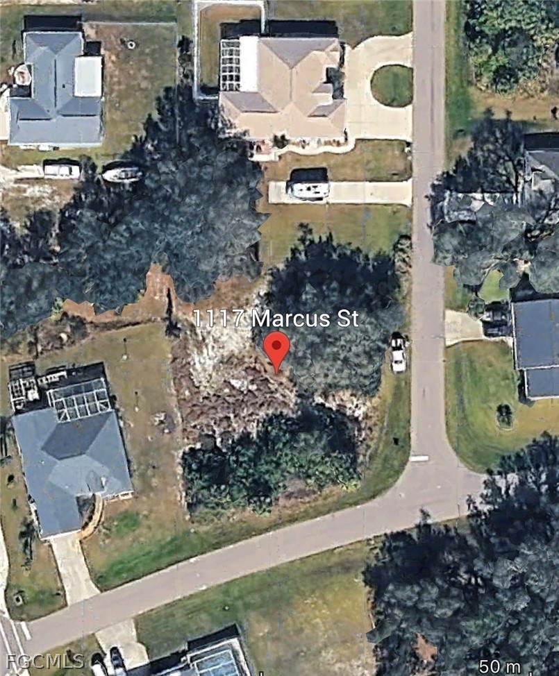 1117 Marcus Street - Photo 1