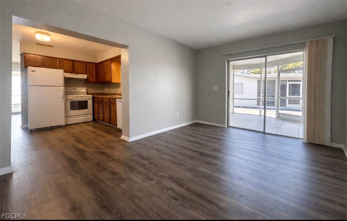 1107 46th Lane - Photo 1