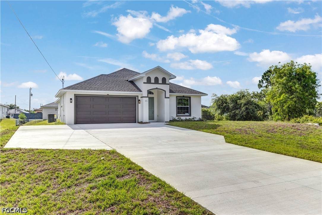 773 Bell Boulevard - Photo 1
