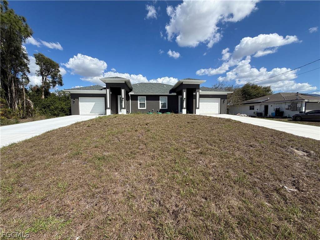 721 Ivan Avenue - Photo 1