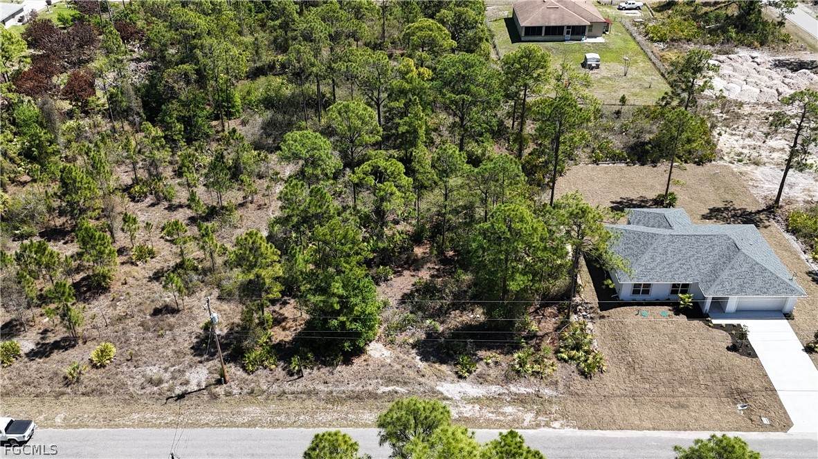 904 Clark Avenue - Photo 1