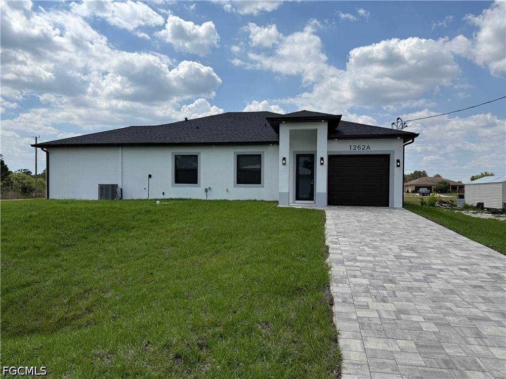 1262 Best Avenue - Photo 1