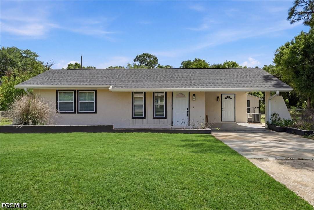 1702 6th Street - Photo 1