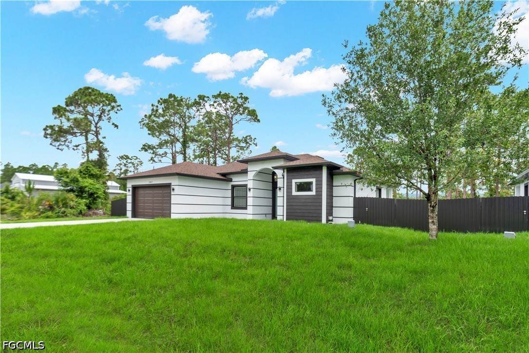1047 Merry Street - Photo 1