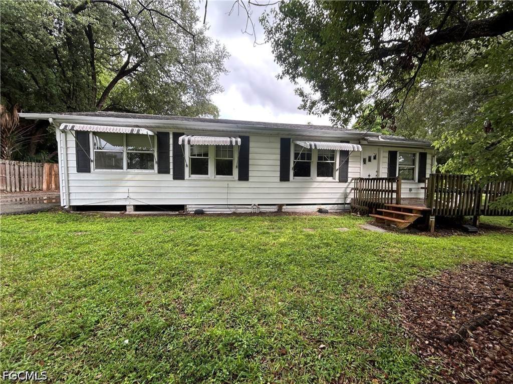 10461 Mcgregor Boulevard - Photo 1