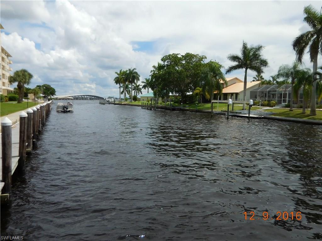 1754 Cape Coral Pky E #102, Cape Coral, FL 33904 (#216022571) :: Homes and Land Brokers, Inc