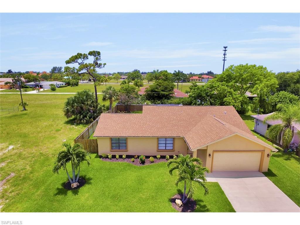 4612 SW 15th Ave, Cape Coral, FL 33914 (MLS #216041254) :: The New Home Spot, Inc.