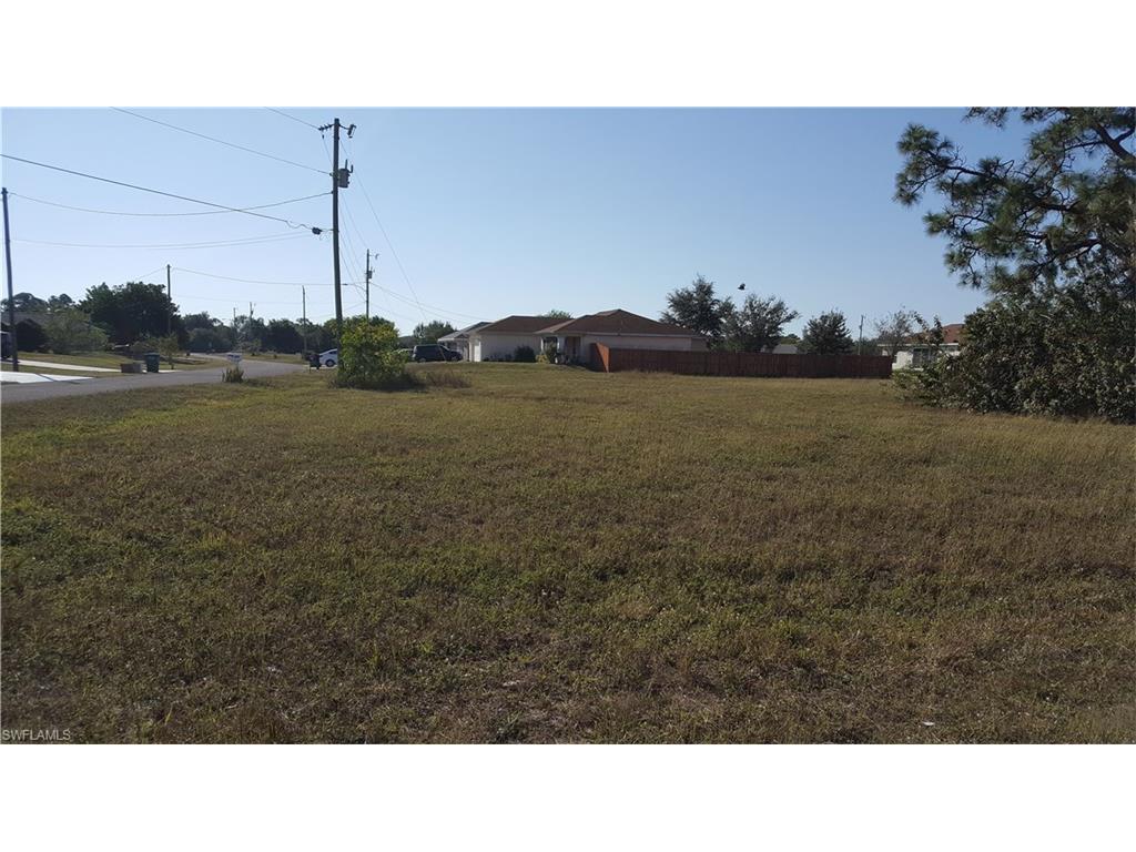 506 3rd Pl - Photo 1