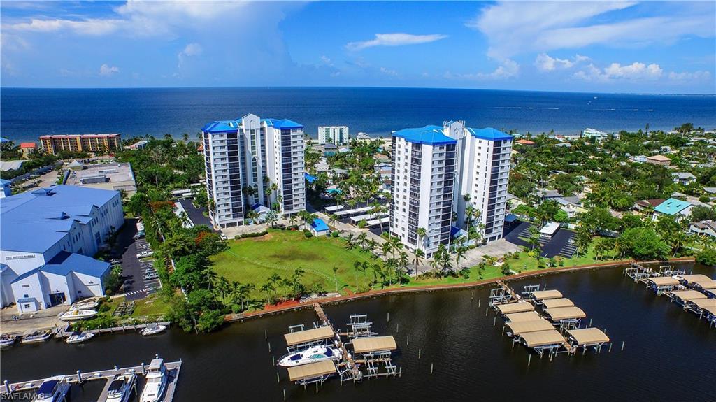 4745 Estero Blvd - Photo 1