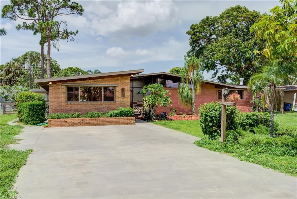 564 Val Mar Dr - Photo 1