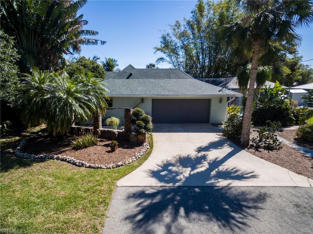 2256 Westwood Rd - Photo 1