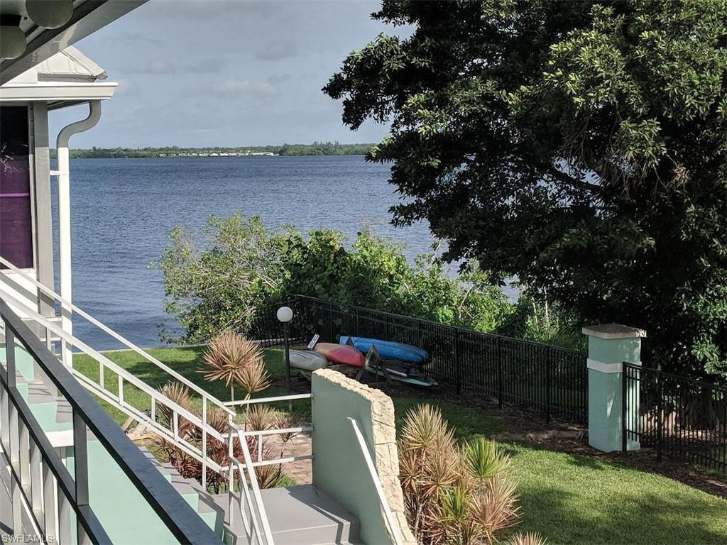 3225 Riverside Dr - Photo 1