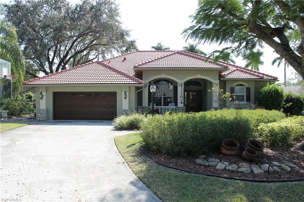 1236 Walden Dr - Photo 1