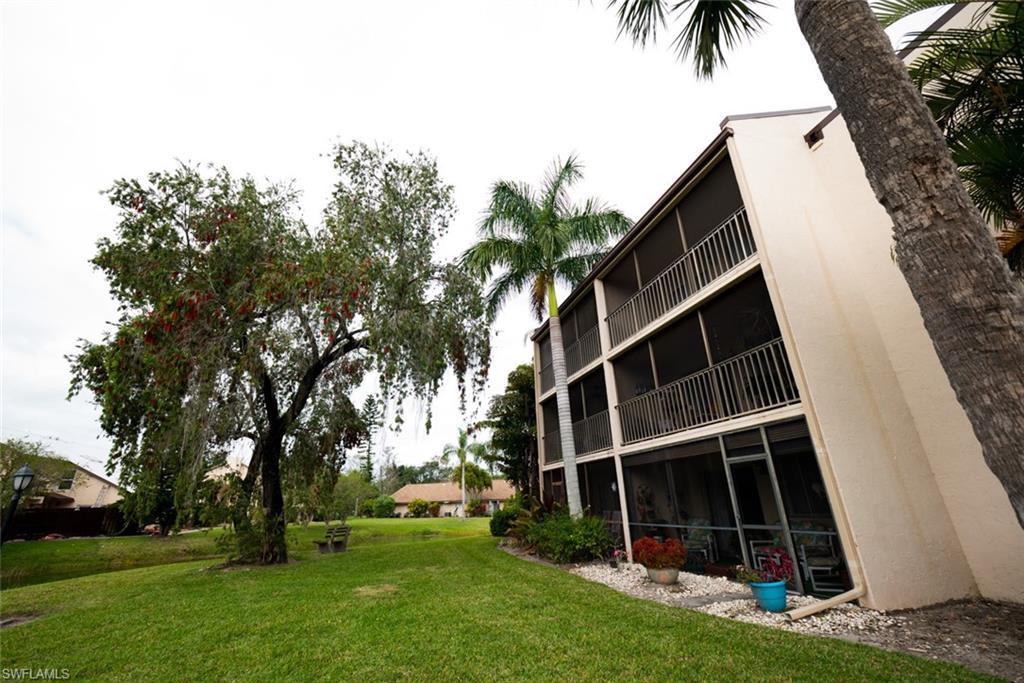 3150 Shorewood Ln - Photo 1