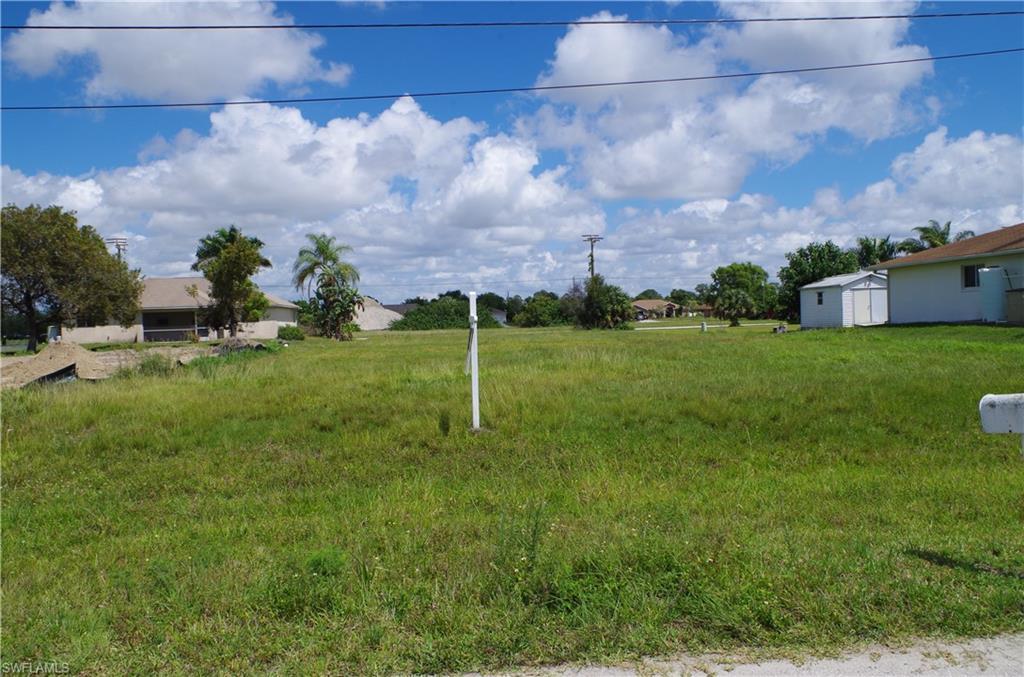 349 29th Pl - Photo 1