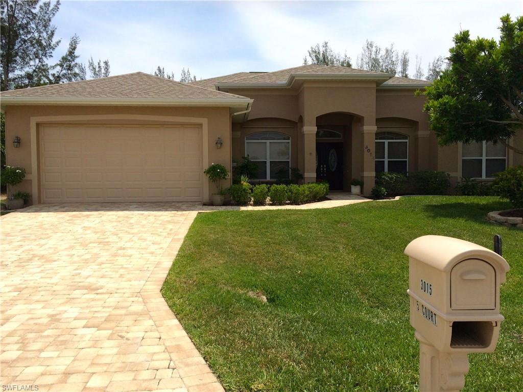 3015 5th Ct - Photo 1