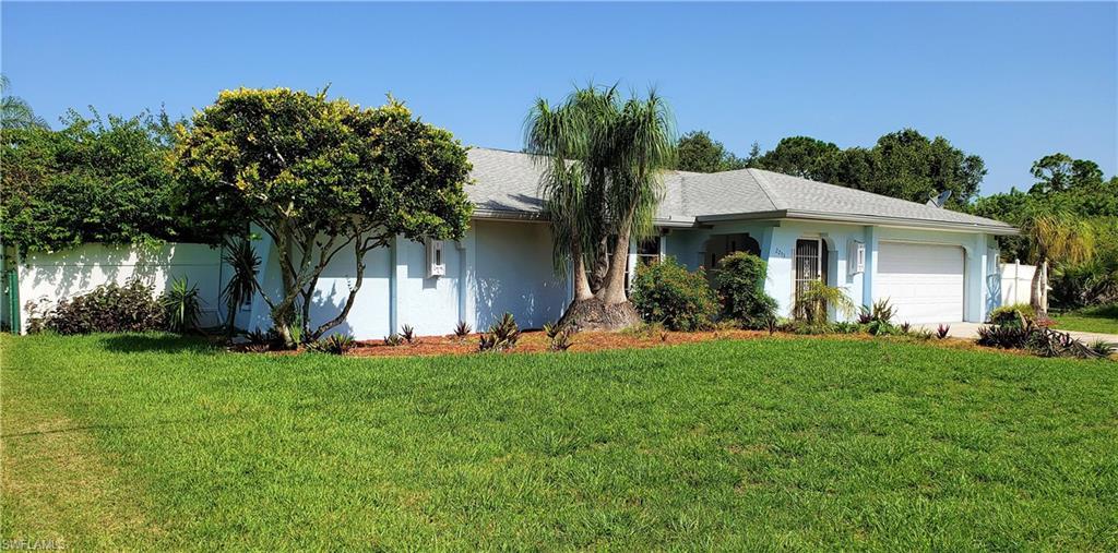 2253 Achilles St - Photo 1