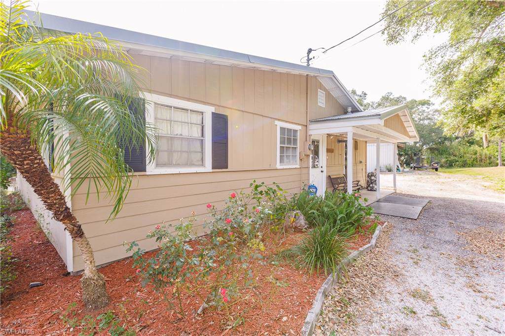 9751 Bahia Vista Rd - Photo 1