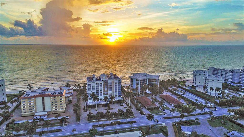 3300 Gulf Shore Blvd - Photo 1