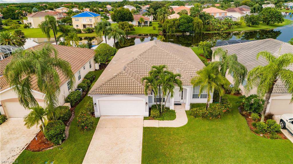 7699 Cameron Cir - Photo 1
