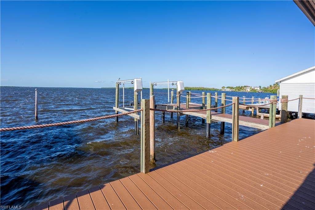 4220 Pine Island Road - Photo 1 4220 Pine Island Road - Photo 1