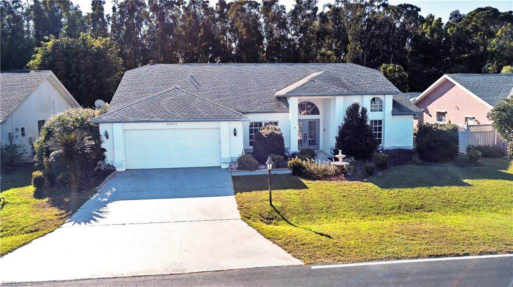 22674 Fountain Lakes Blvd - Photo 1