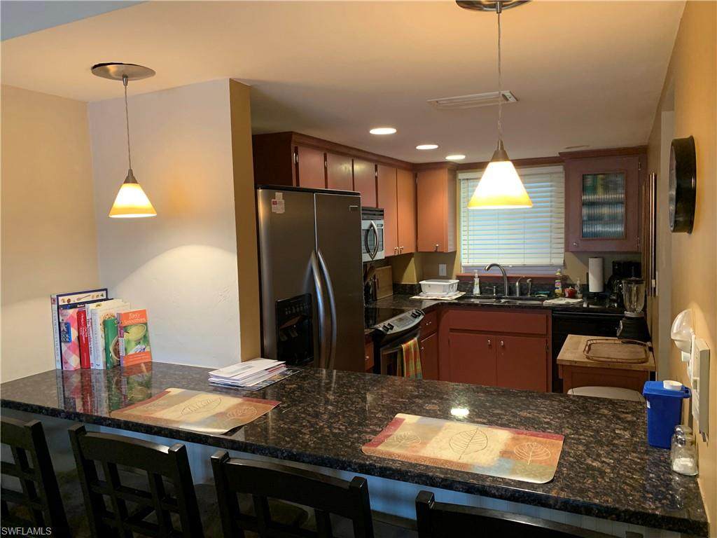 2079 Barkeley Lane - Photo 1 2079 Barkeley Lane - Photo 1