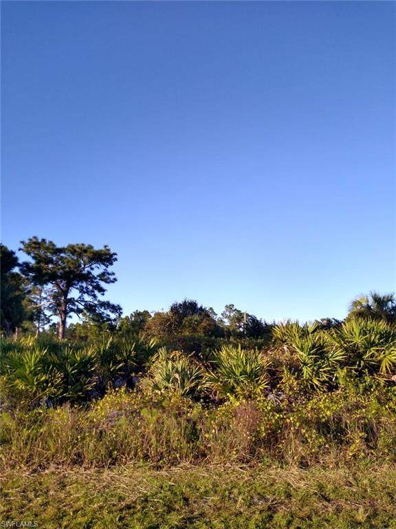 12090 Foresman Boulevard - Photo 1