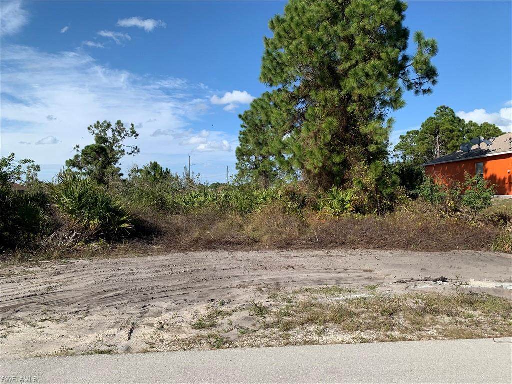 2608 18th Street - Photo 1