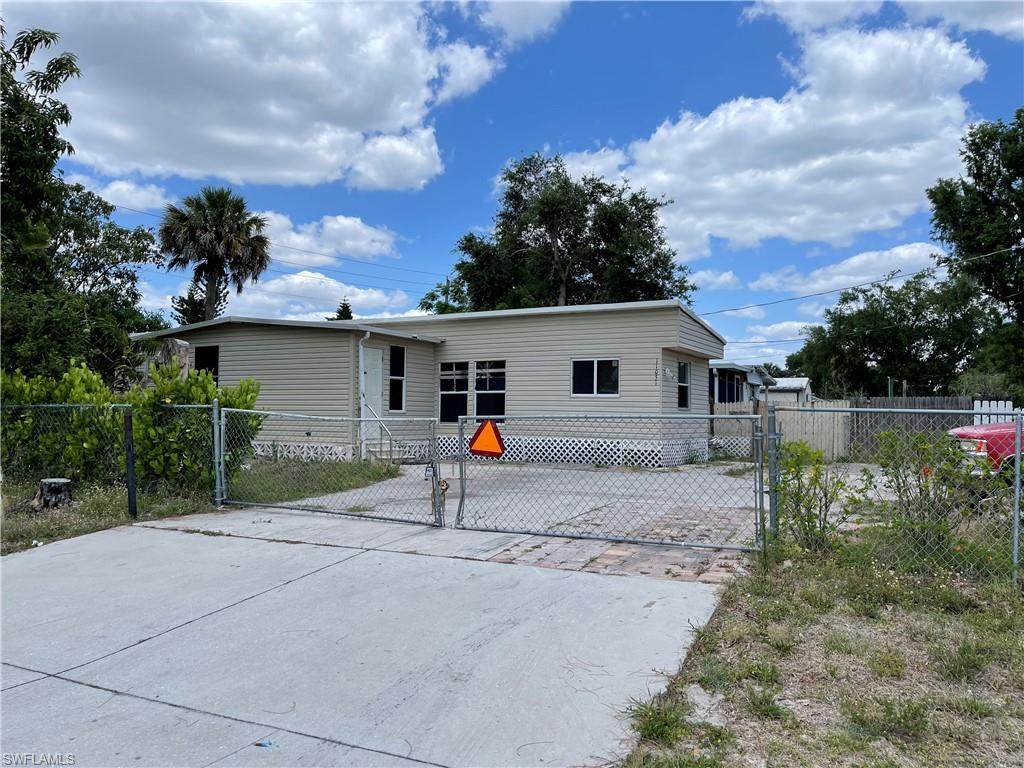 11051 Wagon Trail - Photo 1