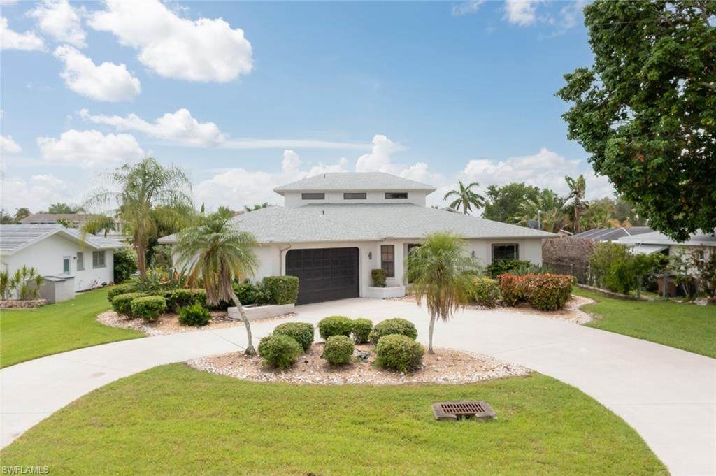 1936 Savona Parkway - Photo 1