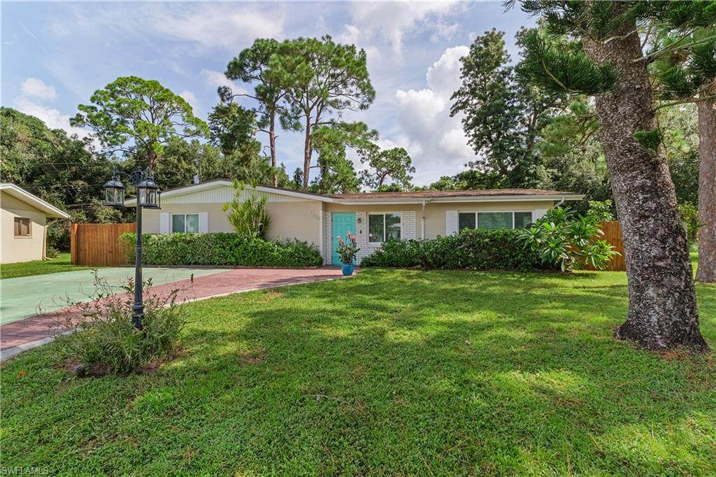1220 Pondella Circle - Photo 1