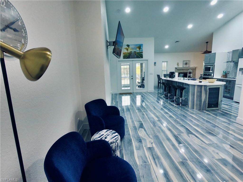 150 12th Street - Photo 1