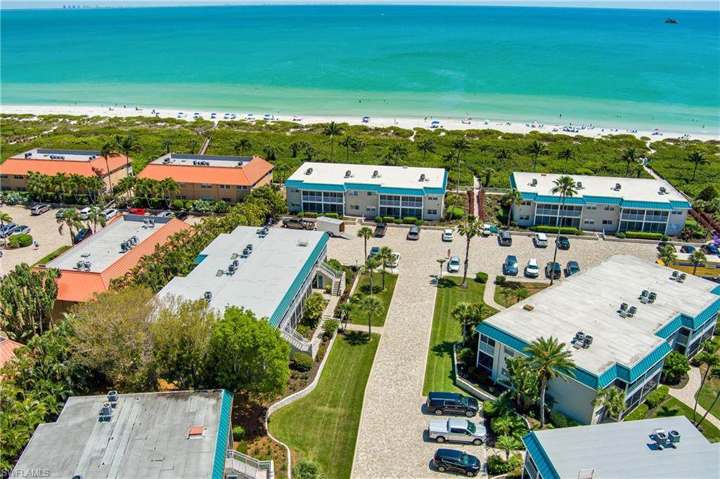 827 Gulf Drive - Photo 1