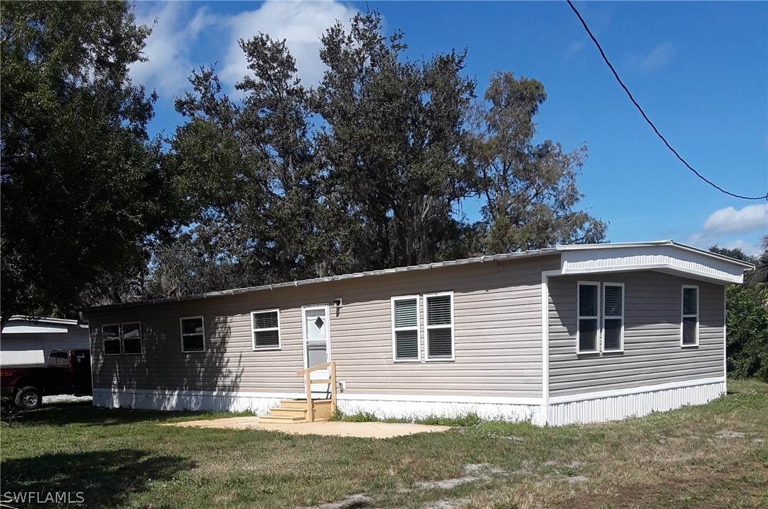 1054 Shady Lane - Photo 1