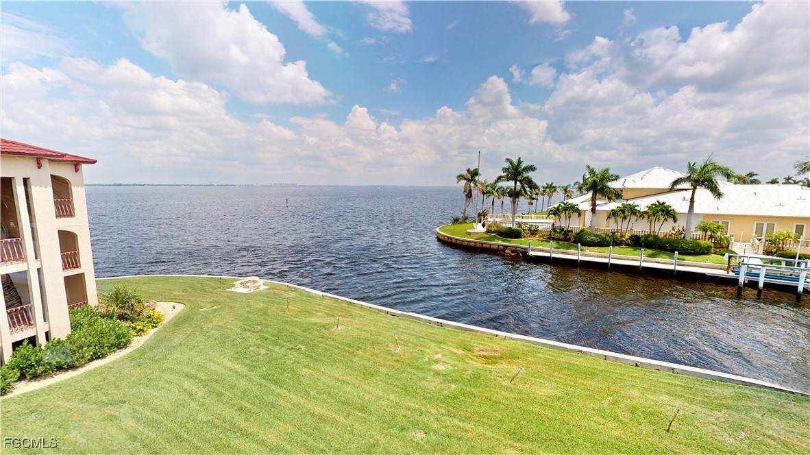 1 Colony Point Drive - Photo 1